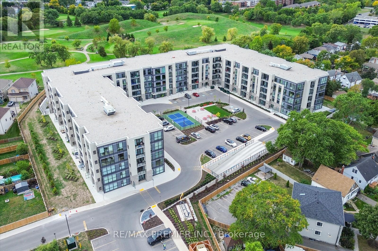 Lp-17 - 50 Herrick Avenue, St. Catharines, ON - Outdoor With View