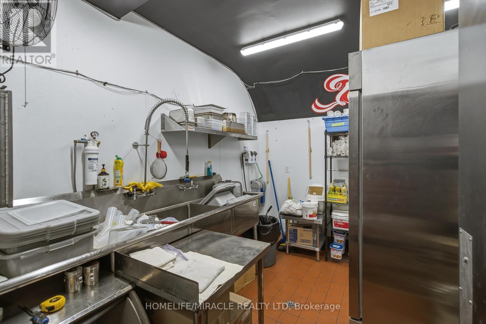 45 James Street, St. Catharines, ON