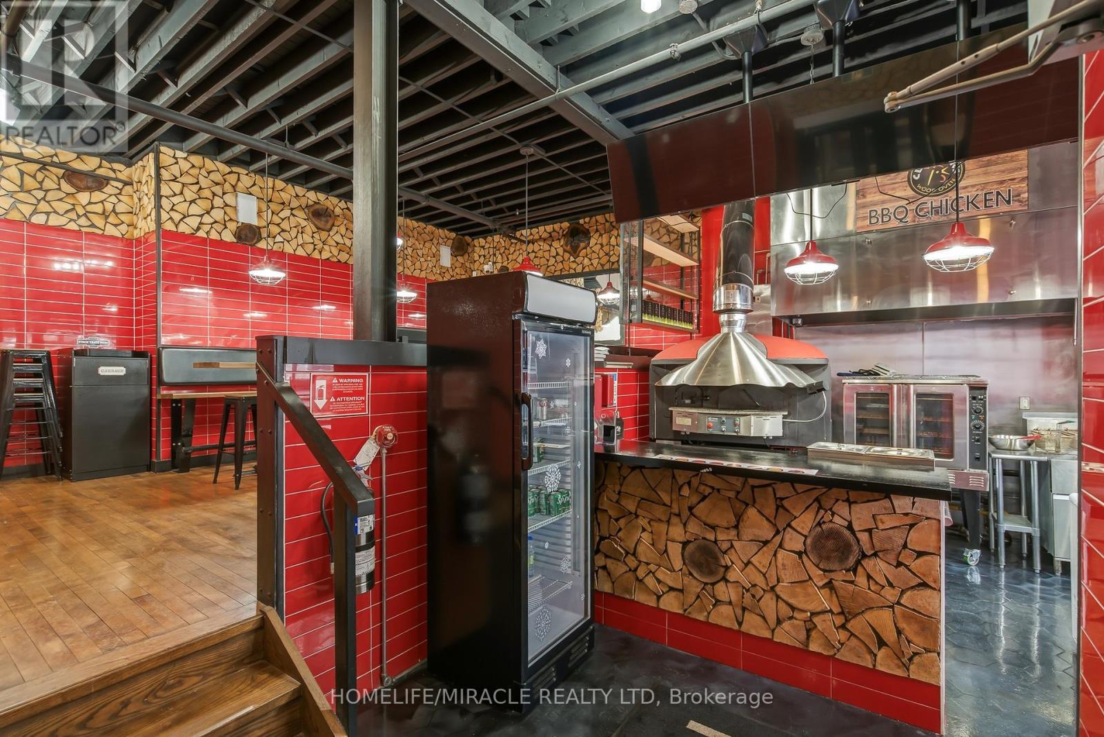 45 James Street, St. Catharines, ON