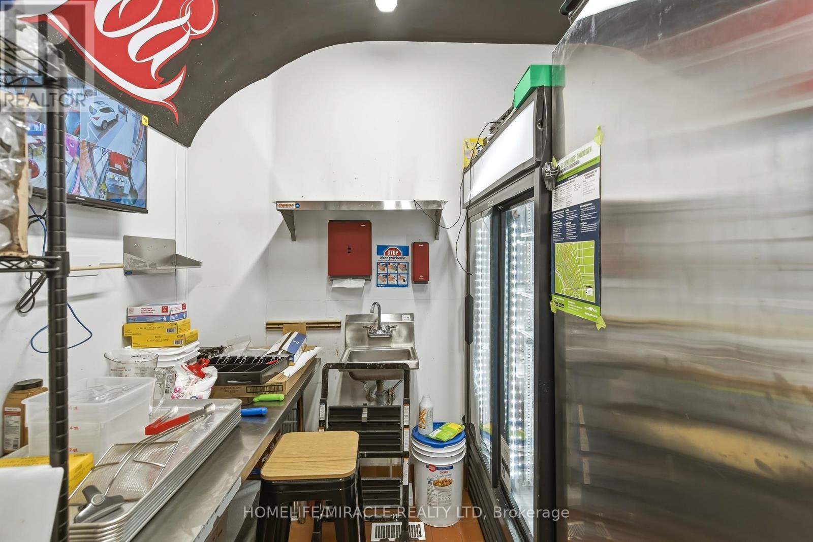 45 James Street, St. Catharines, ON