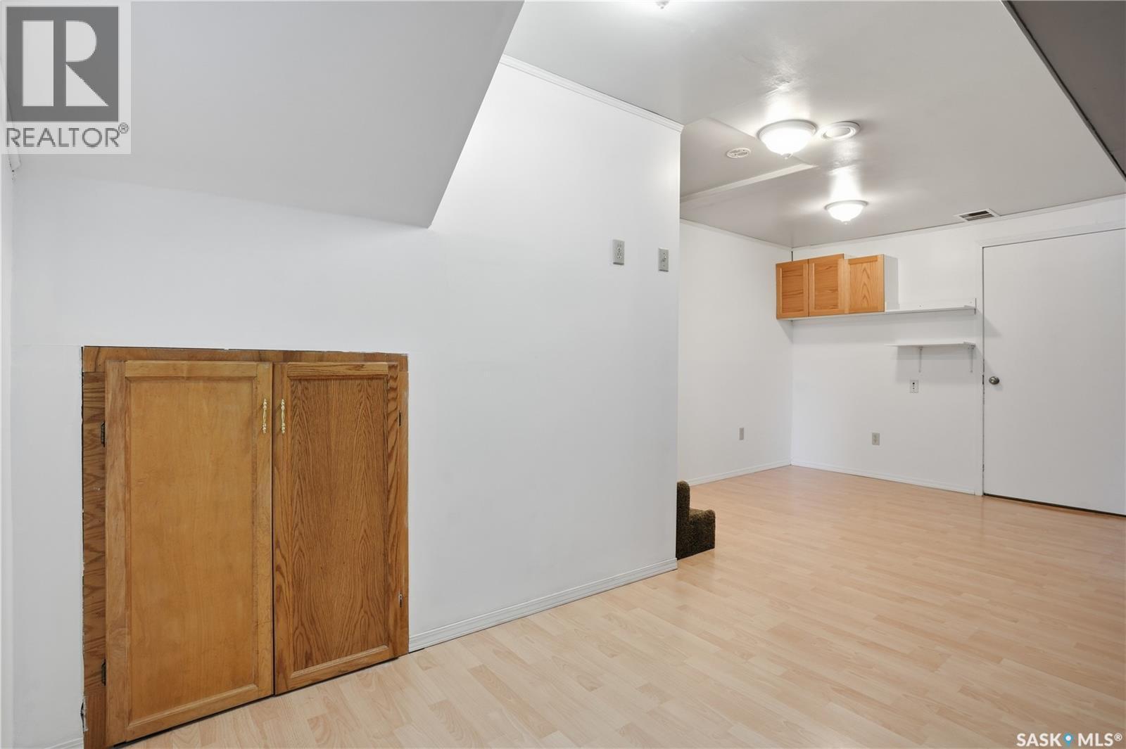 1121 Garry Street, Regina, SK - Indoor