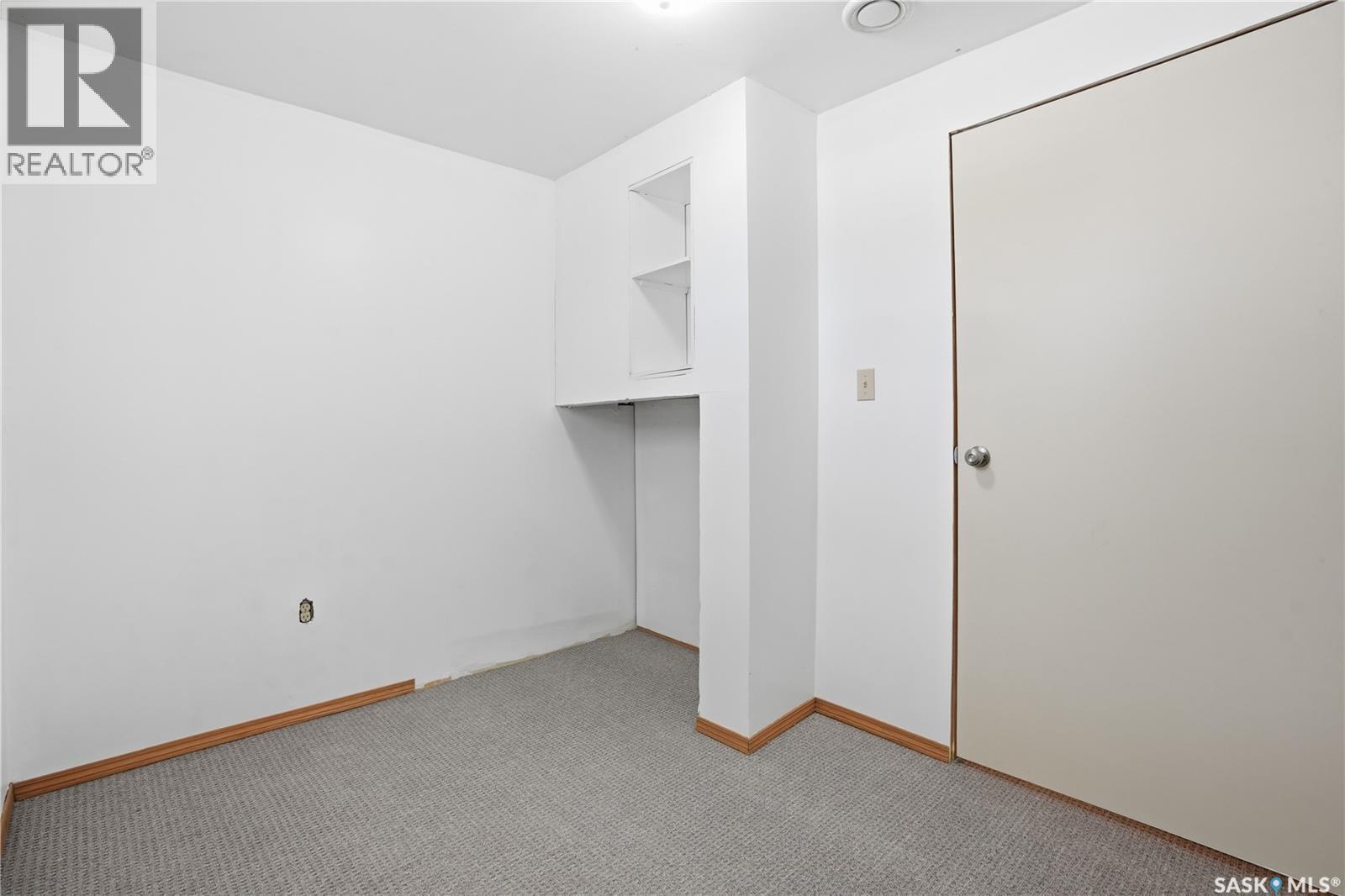 1121 Garry Street, Regina, SK - Indoor Photo Showing Other Room