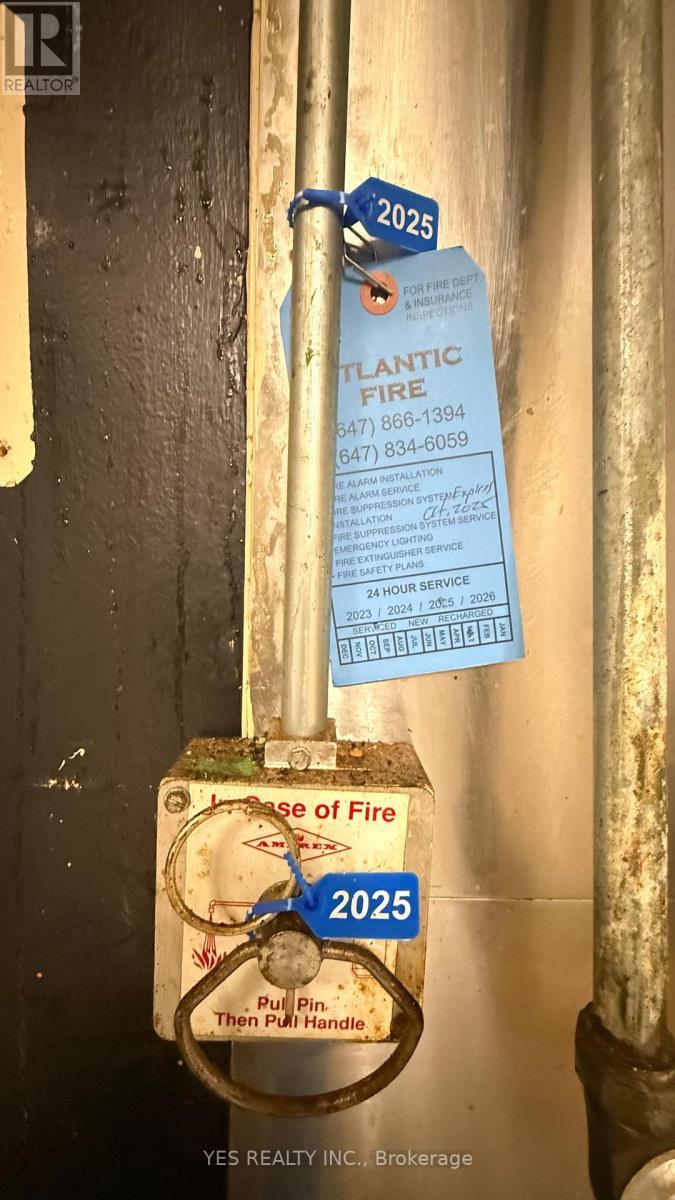 3260 Lake Shore Boulevard, Toronto, ON