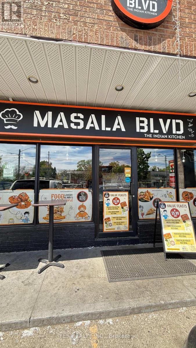 3260 Lake Shore Boulevard, Toronto, ON