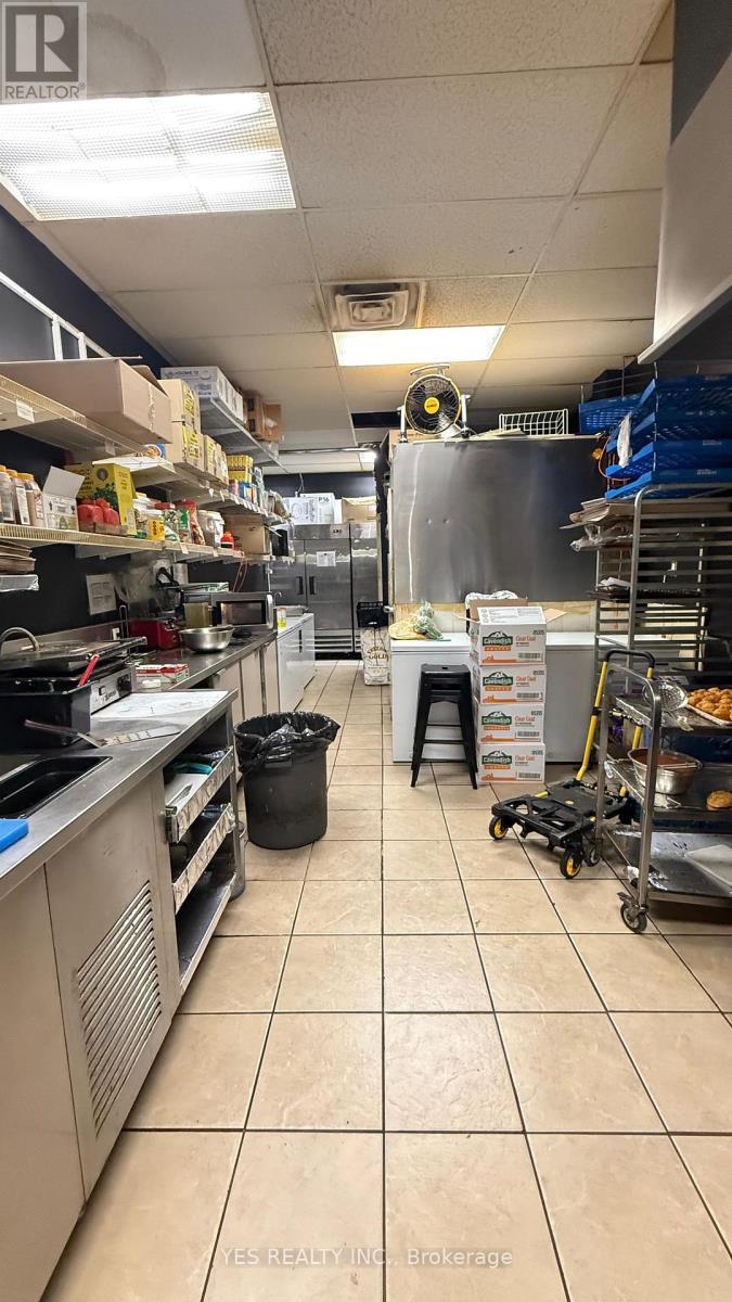 3260 Lake Shore Boulevard, Toronto, ON