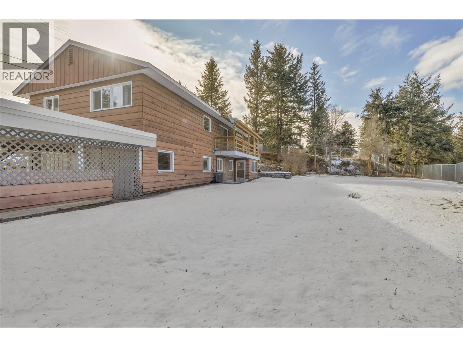 379 Mayne Avenue, Princeton, BC - Outdoor