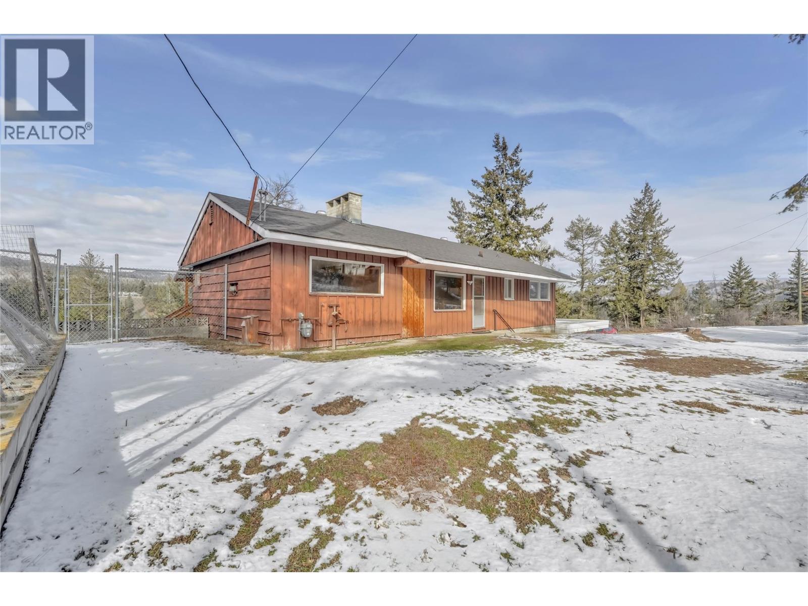 379 Mayne Avenue, Princeton, BC - Outdoor