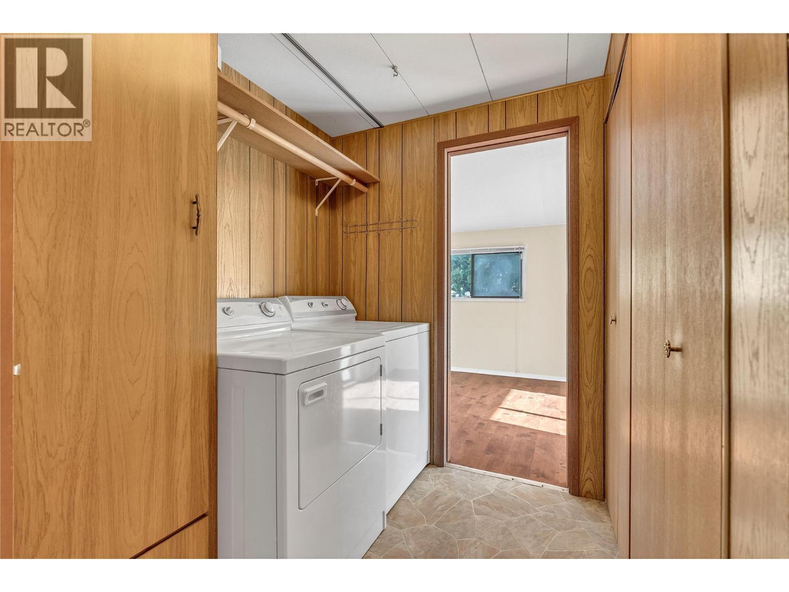 98 Okanagan Avenue E Unit# 101, Penticton, BC