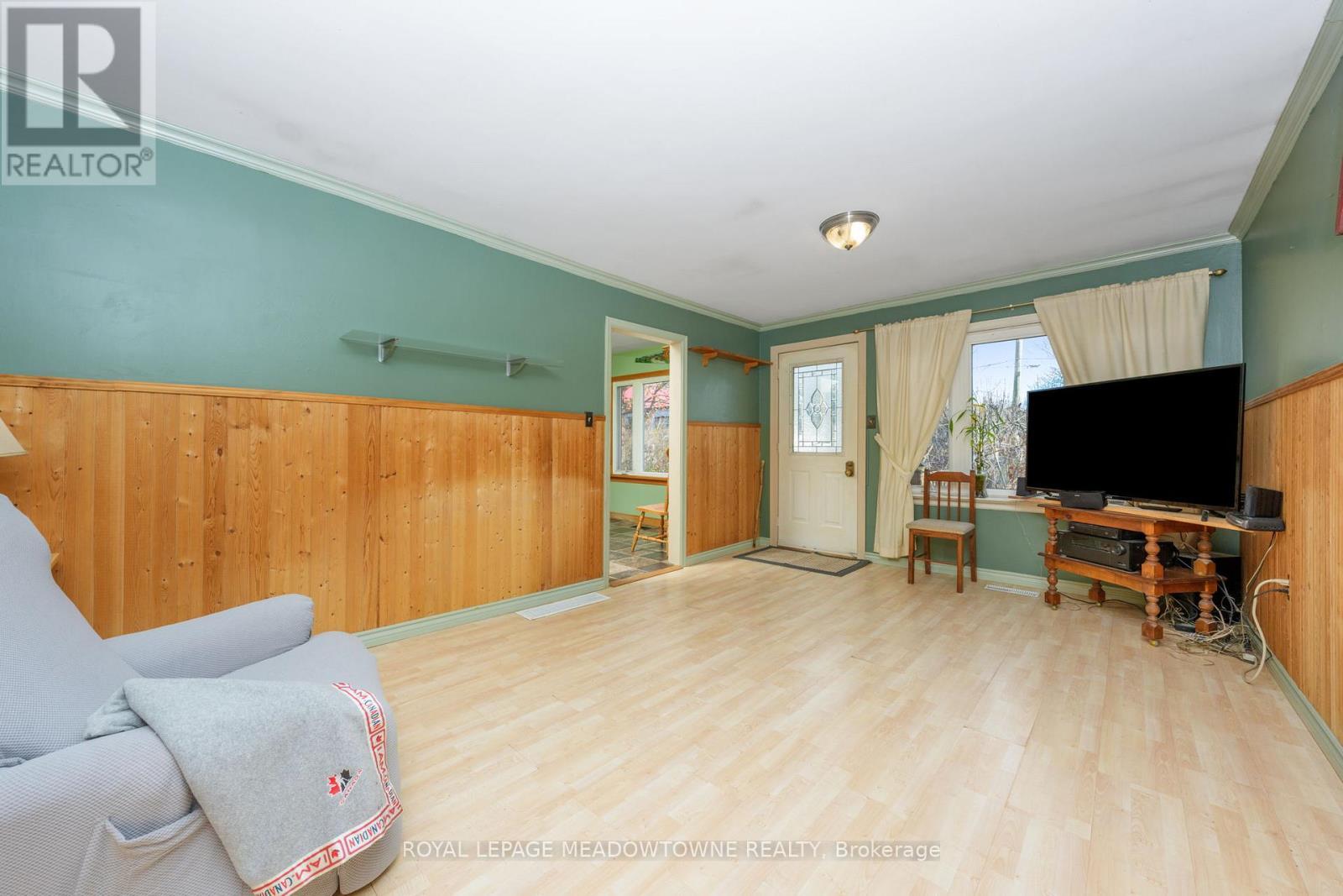 5 Louisa Street, Halton Hills, ON - Indoor