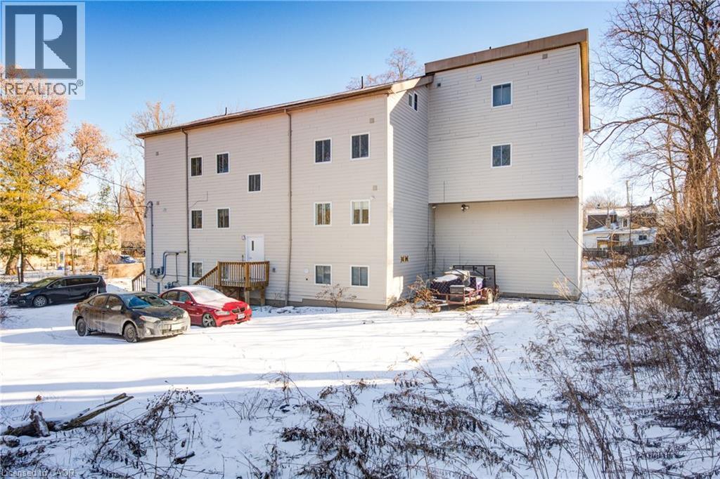 5 Front Street, London, ON - Outdoor