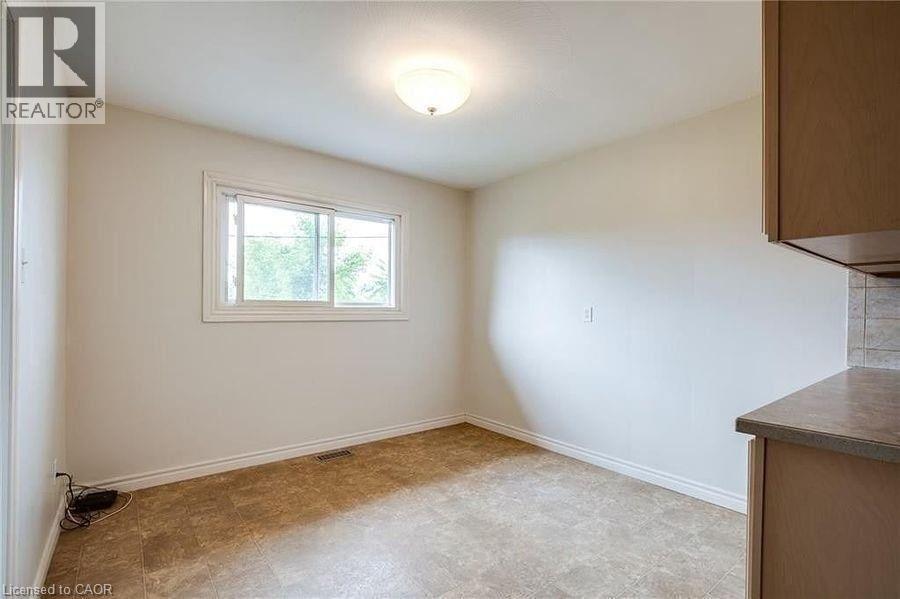 49 Selkirk Avenue, Hamilton, ON - Indoor Photo Showing Other Room