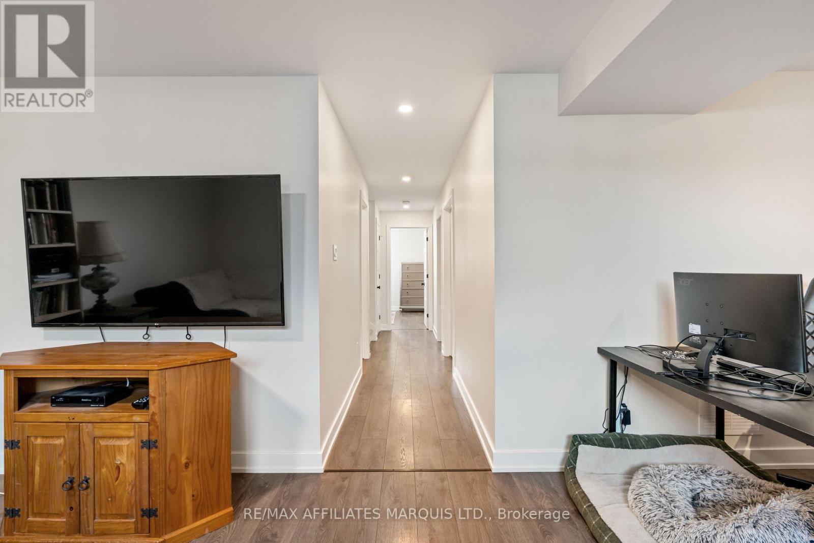 106 Bishop Street S, North Glengarry, ON - Indoor