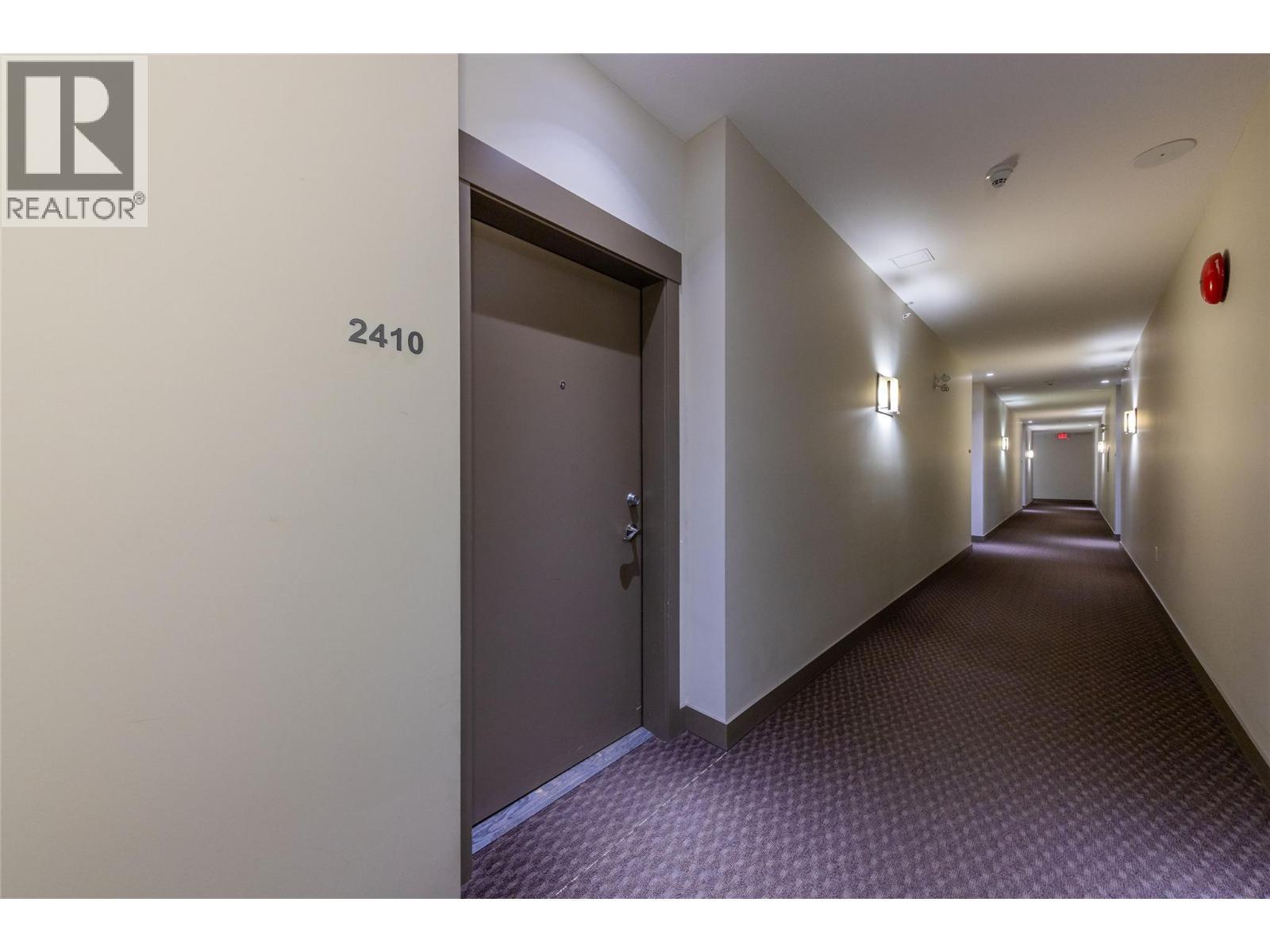 1030 Talasa Way Unit# 2410, Kamloops, BC - Indoor Photo Showing Other Room