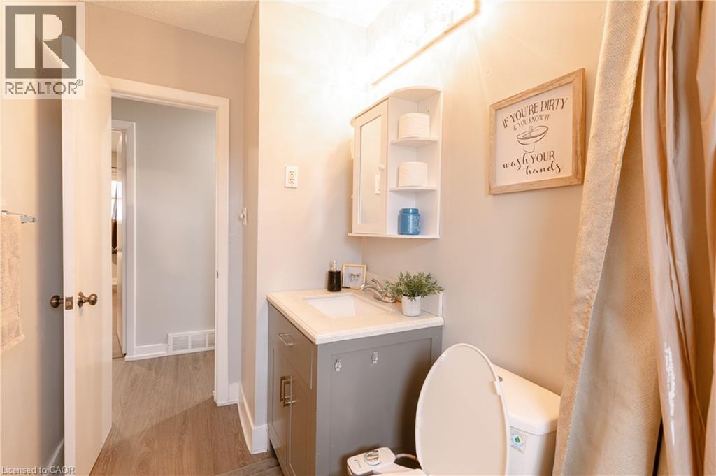 280 Wilson Avenue, Kitchener, ON - Indoor