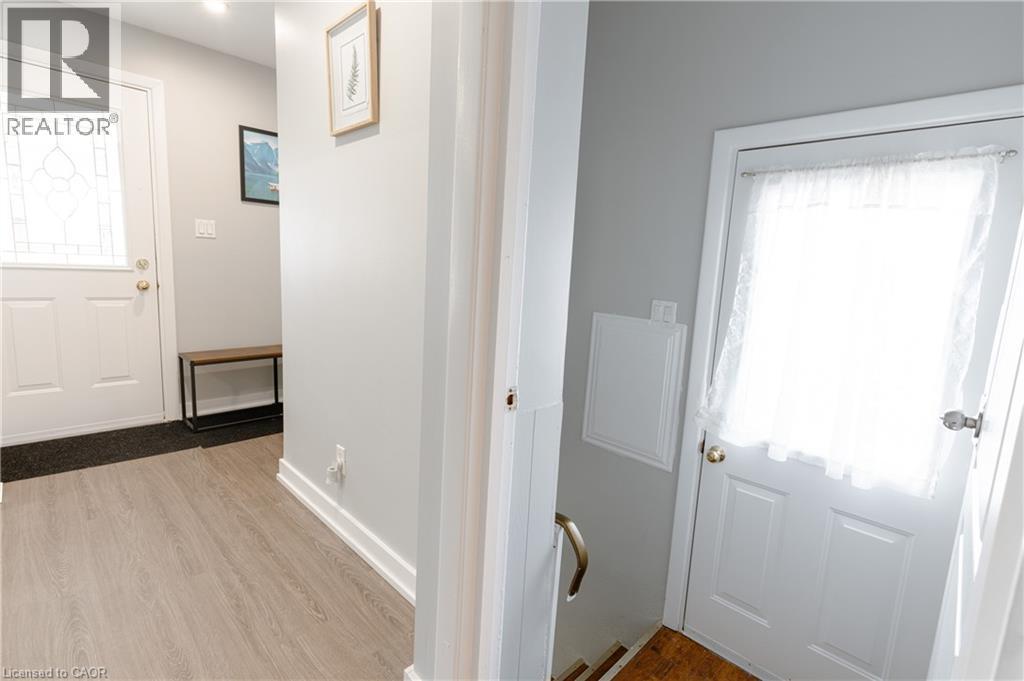 280 Wilson Avenue, Kitchener, ON - Indoor Photo Showing Other Room