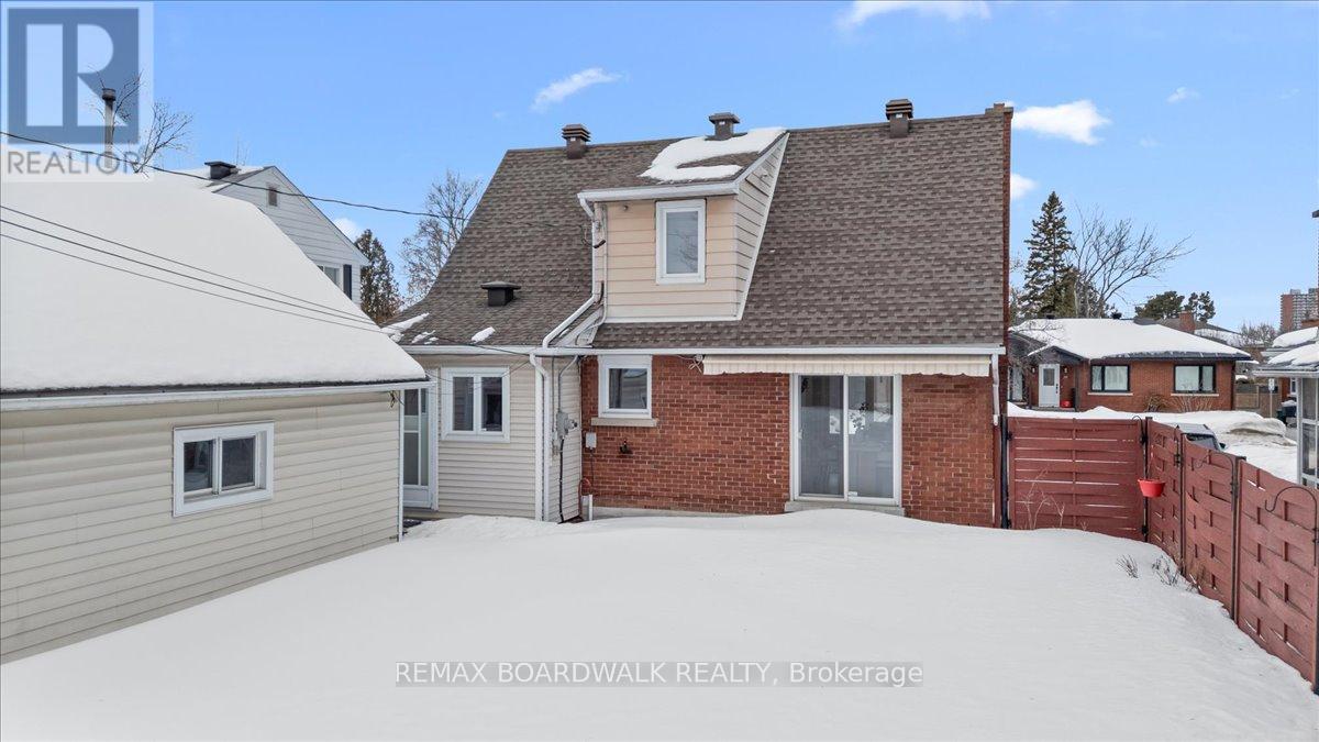 1446 Woodward Avenue, Ottawa, ON - Outdoor