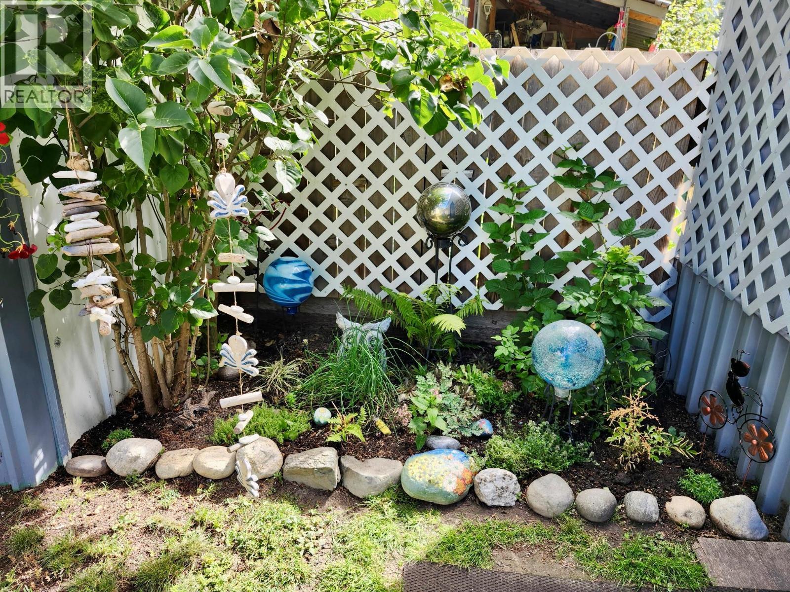 469 Main Street Unit# 17, Sicamous, BC