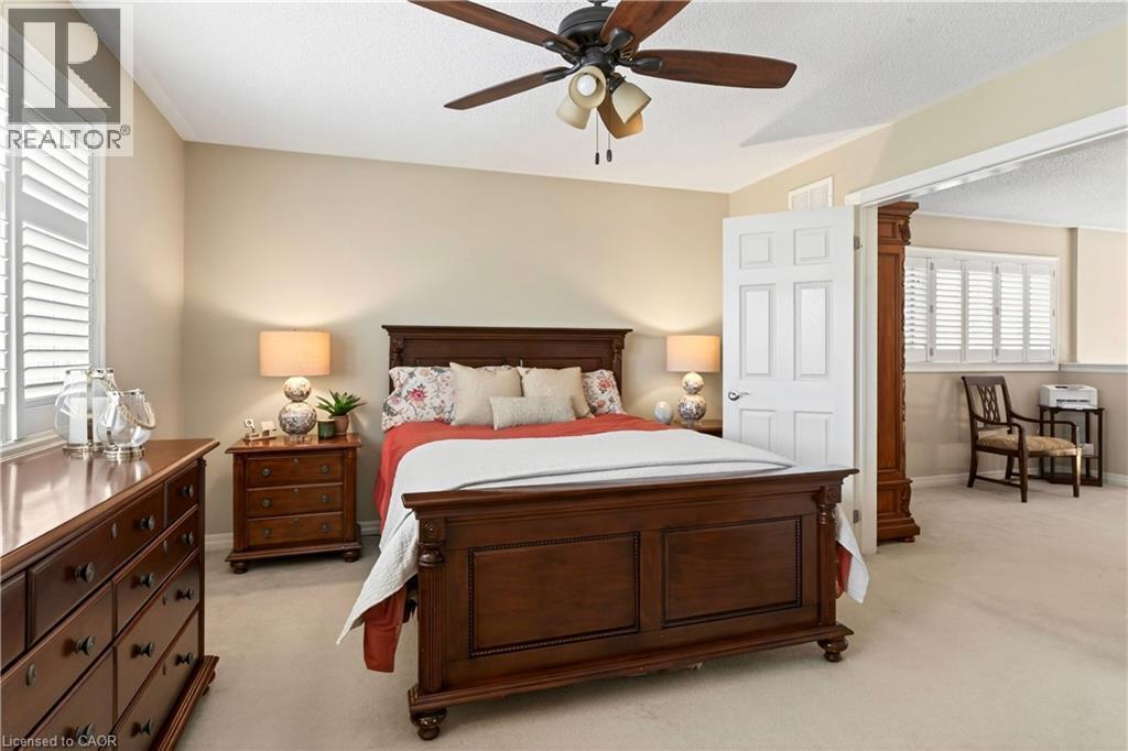 1326 Pepperbush Place, Oakville, ON - Indoor Photo Showing Bedroom