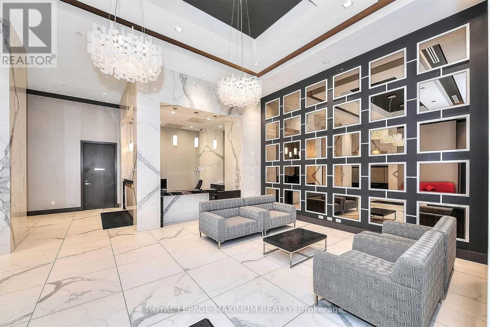 2007 - 3700 Highway 7 Road, Vaughan, ON - Indoor Photo Showing Other Room