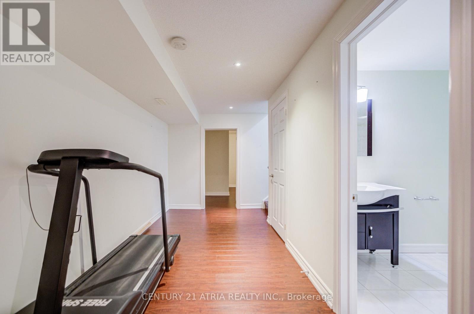 56 Kelly Crescent, Markham, ON - Indoor Photo Showing Other Room