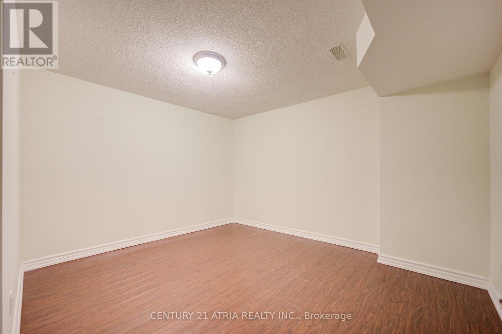 56 Kelly Crescent, Markham, ON - Indoor Photo Showing Other Room