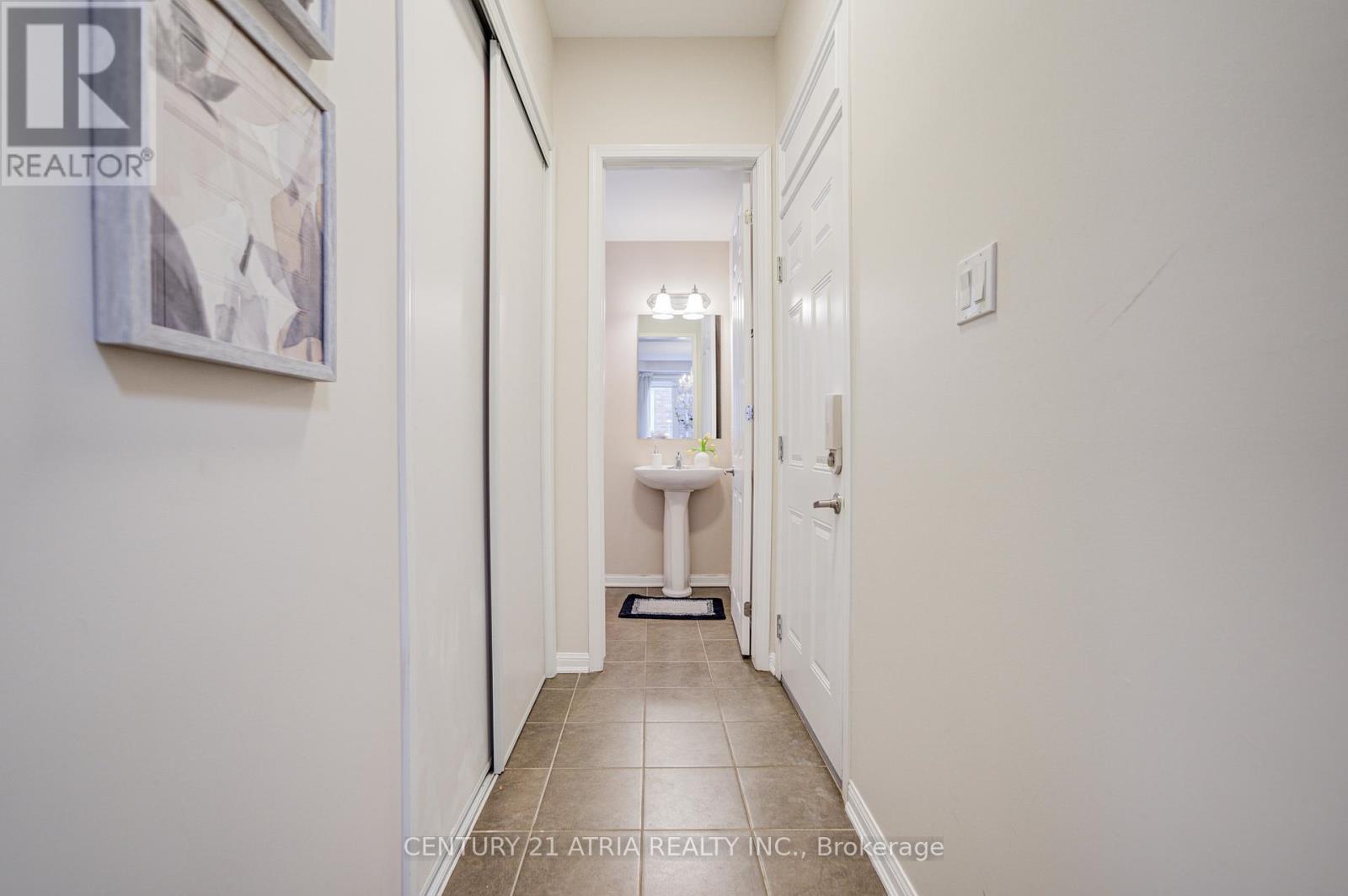 56 Kelly Crescent, Markham, ON - Indoor Photo Showing Other Room