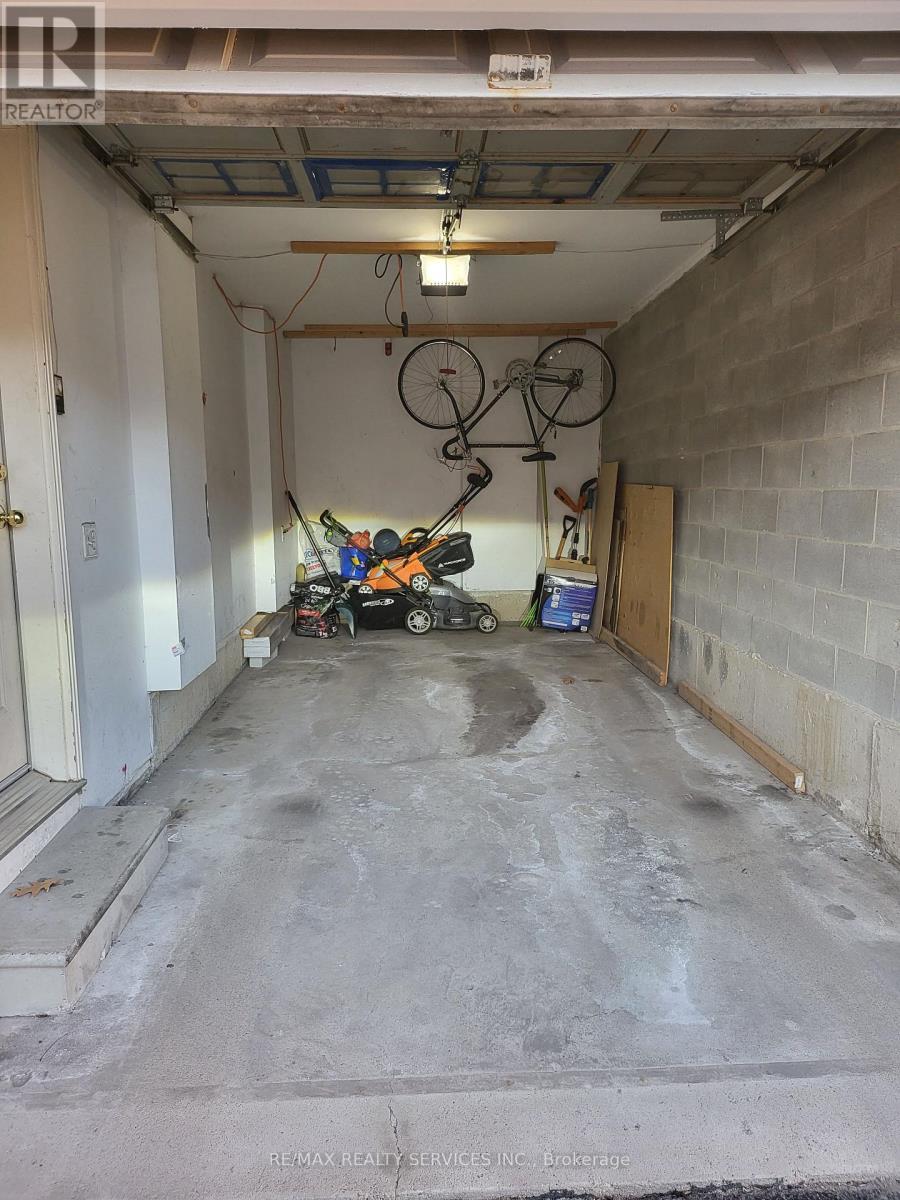19 Albery Road, Brampton, ON - Indoor Photo Showing Garage