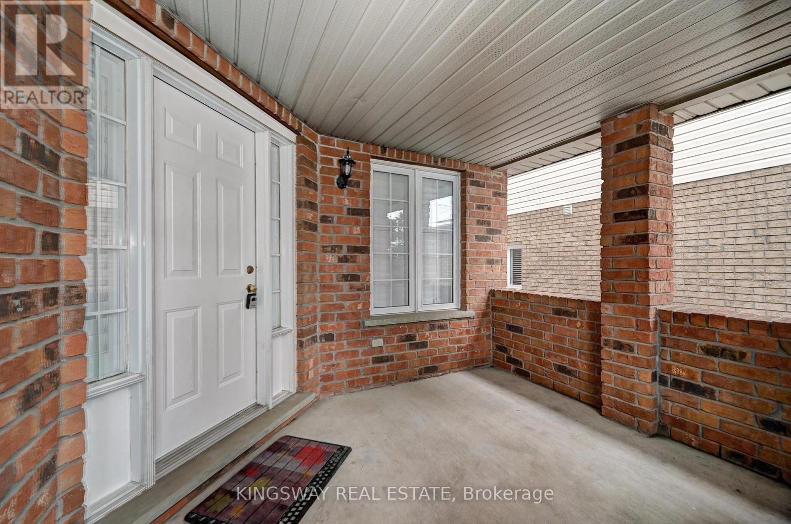 242 Doon Mills Drive, Kitchener, ON - Outdoor With Exterior