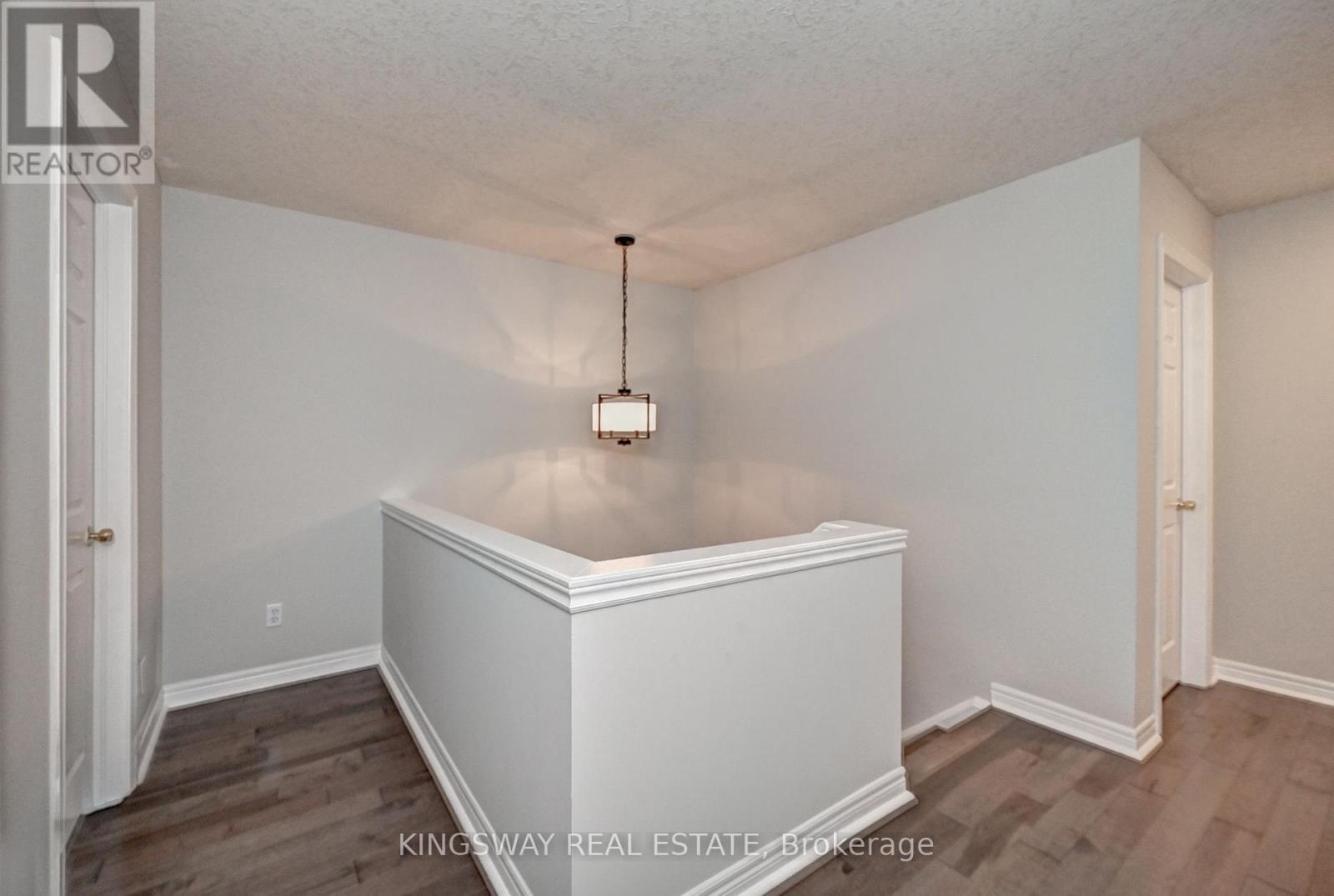 242 Doon Mills Drive, Kitchener, ON - Indoor Photo Showing Other Room
