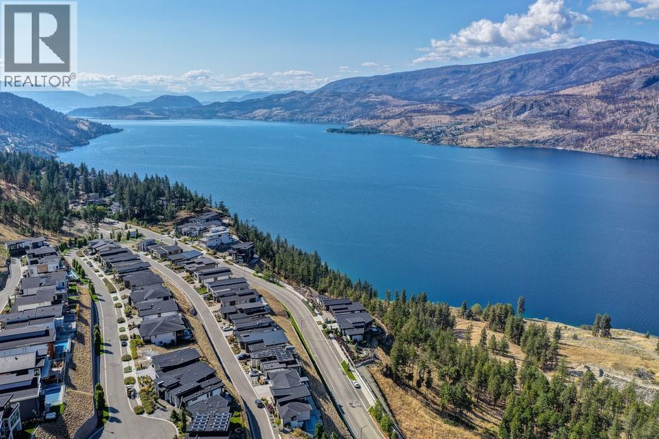 604 Clifton Road N, Kelowna, BC - Outdoor With Body Of Water With View