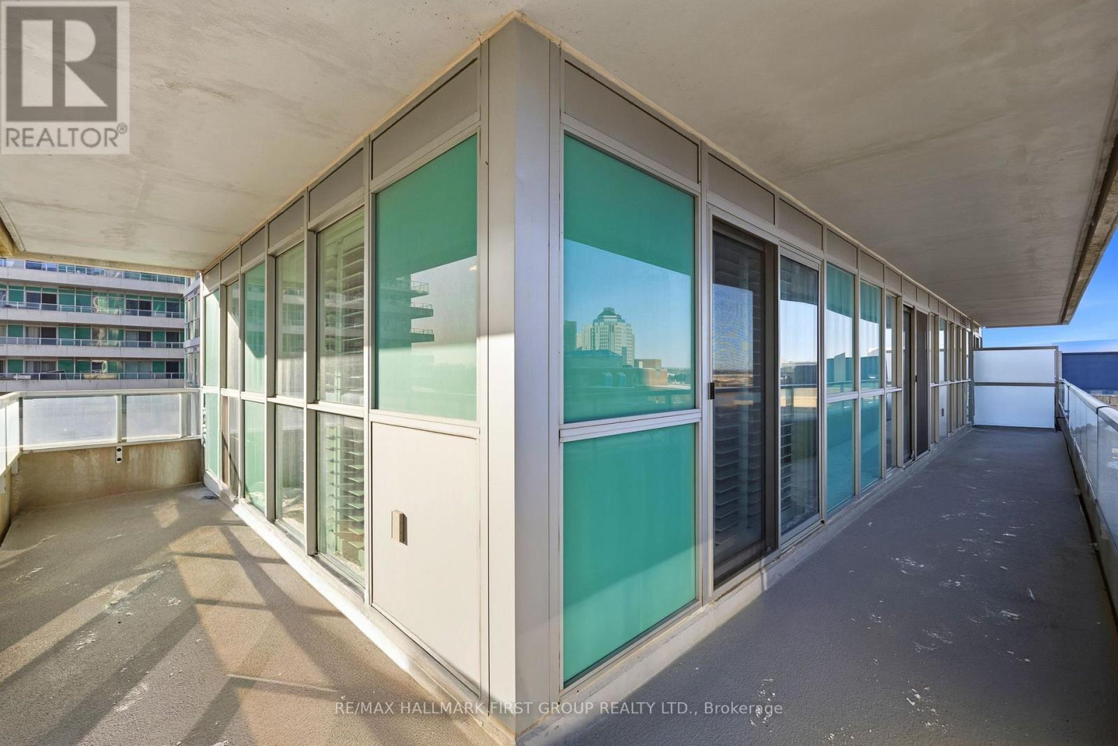 405 - 70 Town Centre Court, Toronto, ON - Outdoor With Exterior