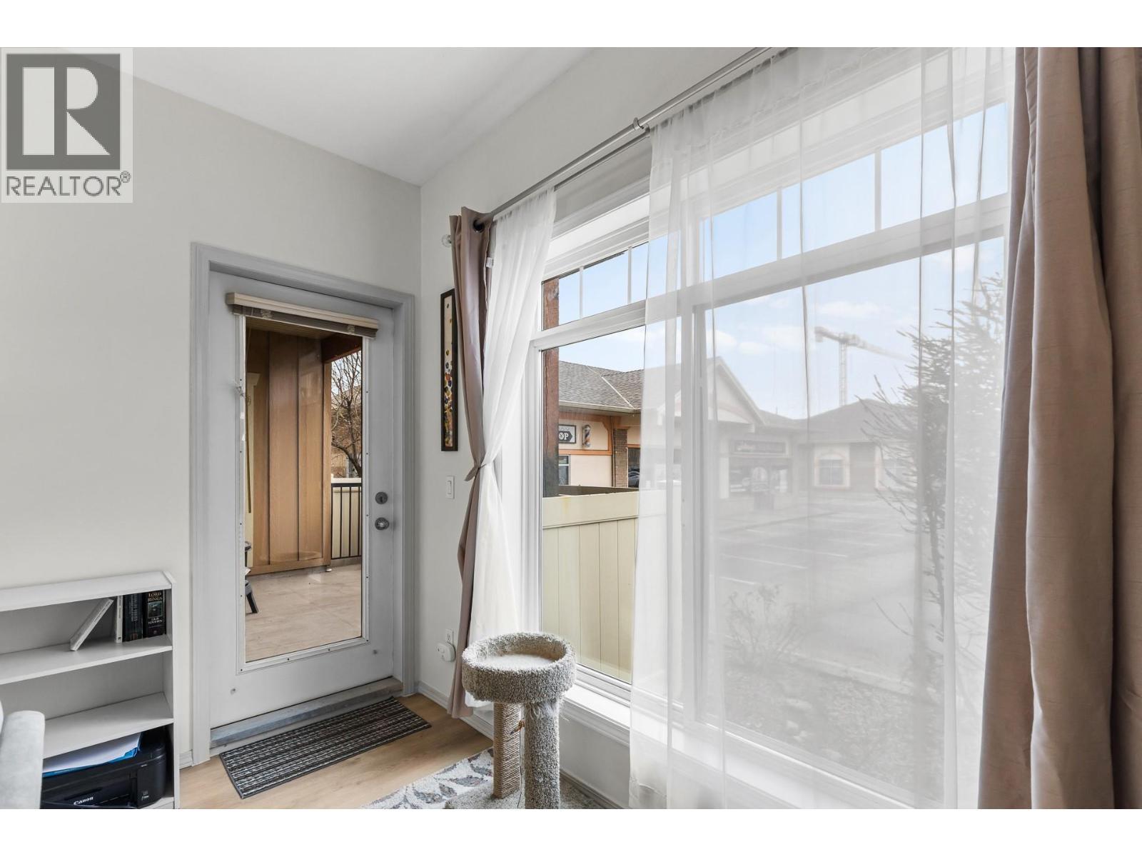 250 Hollywood Road S Unit# 119, Kelowna, BC - Indoor Photo Showing Other Room