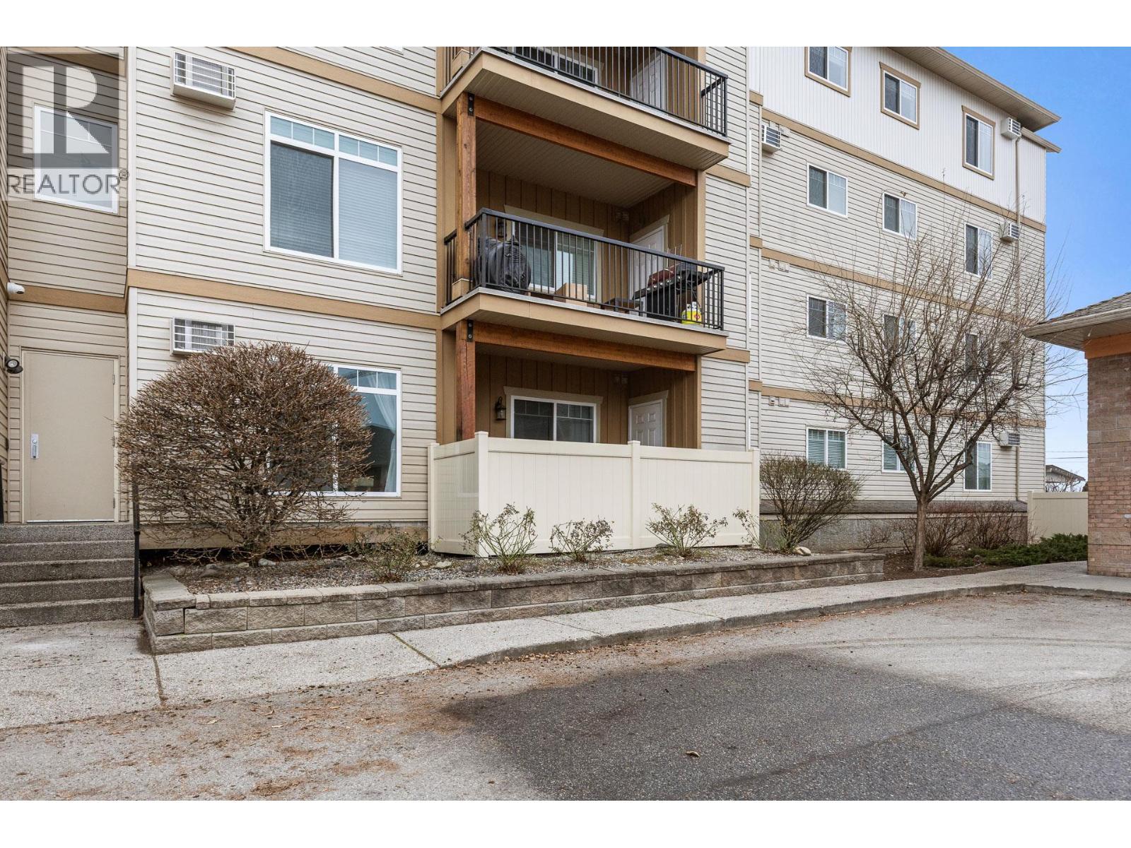 250 Hollywood Road S Unit# 119, Kelowna, BC - Outdoor