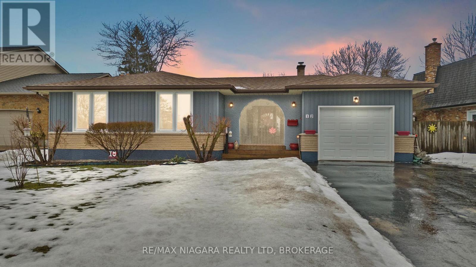 12 Hampton Court, Welland (Prince Charles), ON - Outdoor