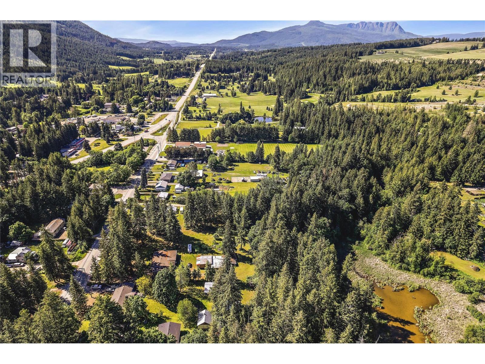 6641 50Th Street Ne, Salmon Arm, BC