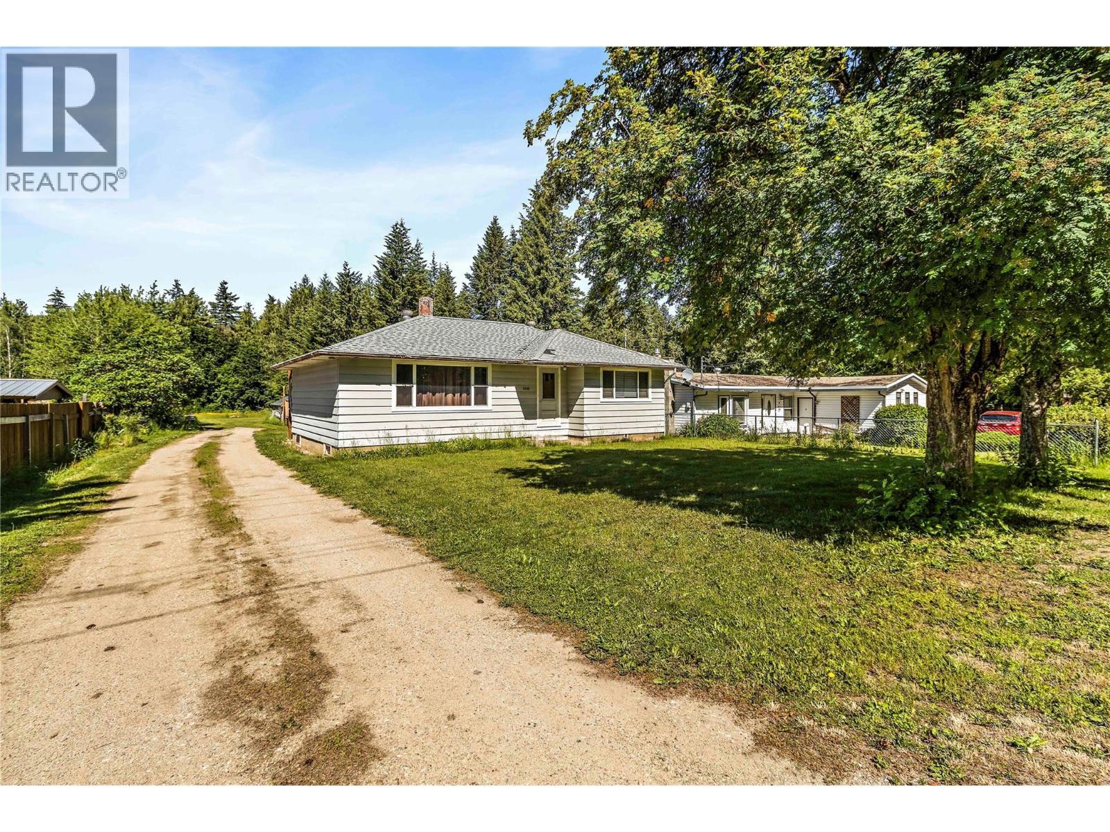 6641 50Th Street Ne, Salmon Arm, BC