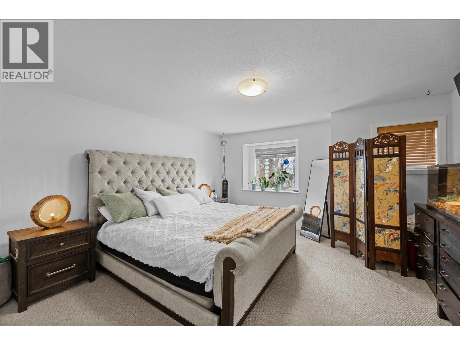 2003 Montego Street, West Kelowna, BC - Indoor Photo Showing Bedroom