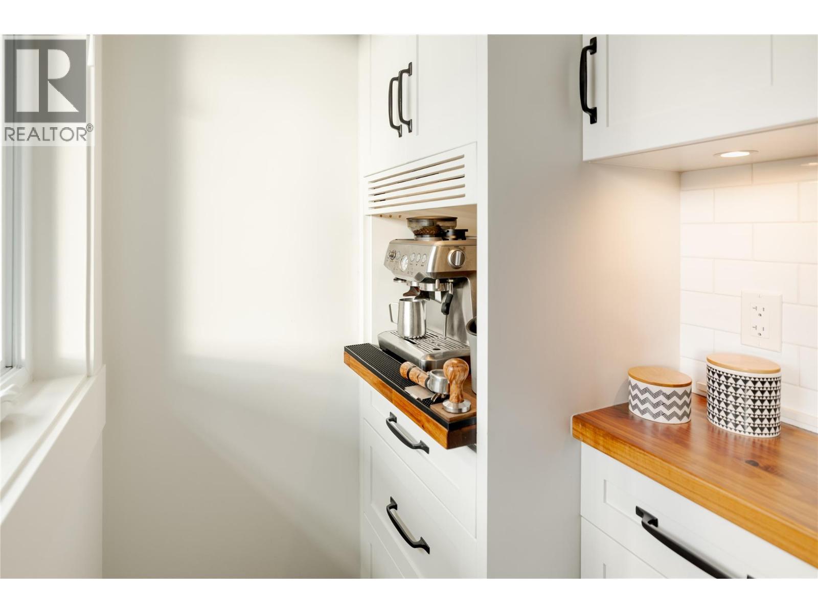 2901 Abbott Street Unit# 116, Kelowna, BC - Indoor