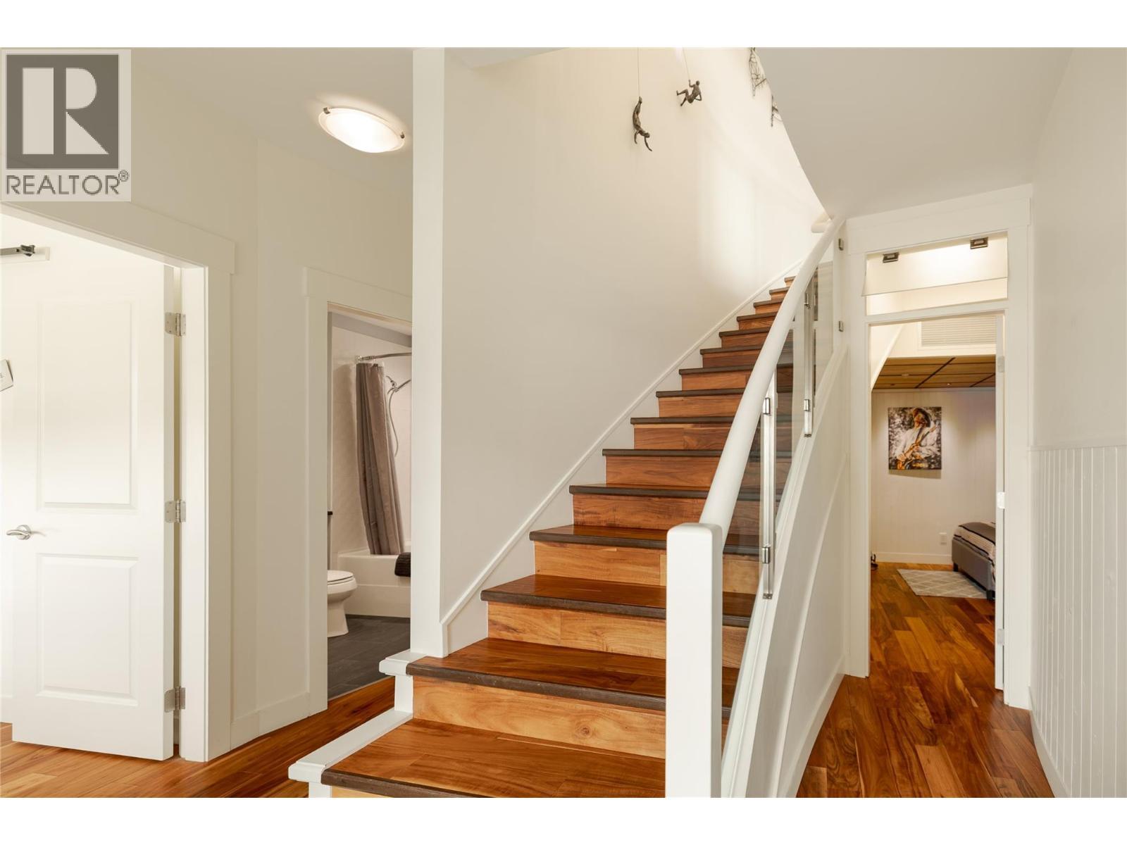 2901 Abbott Street Unit# 116, Kelowna, BC - Indoor Photo Showing Other Room