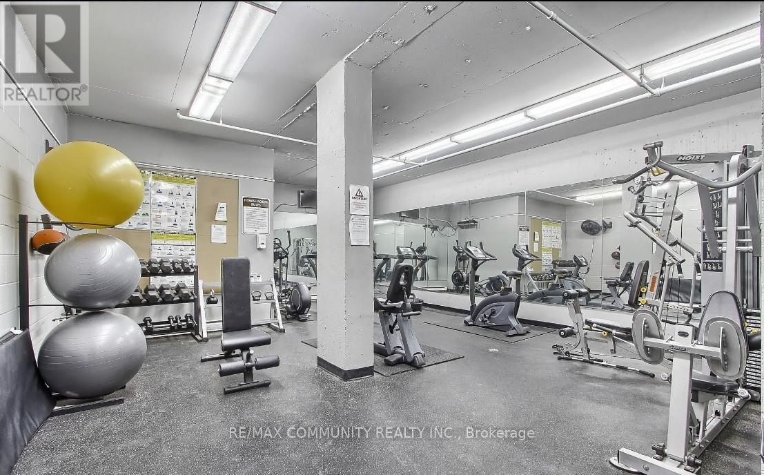 907 - 260 Davis Drive, Newmarket, ON - Indoor Photo Showing Gym Room