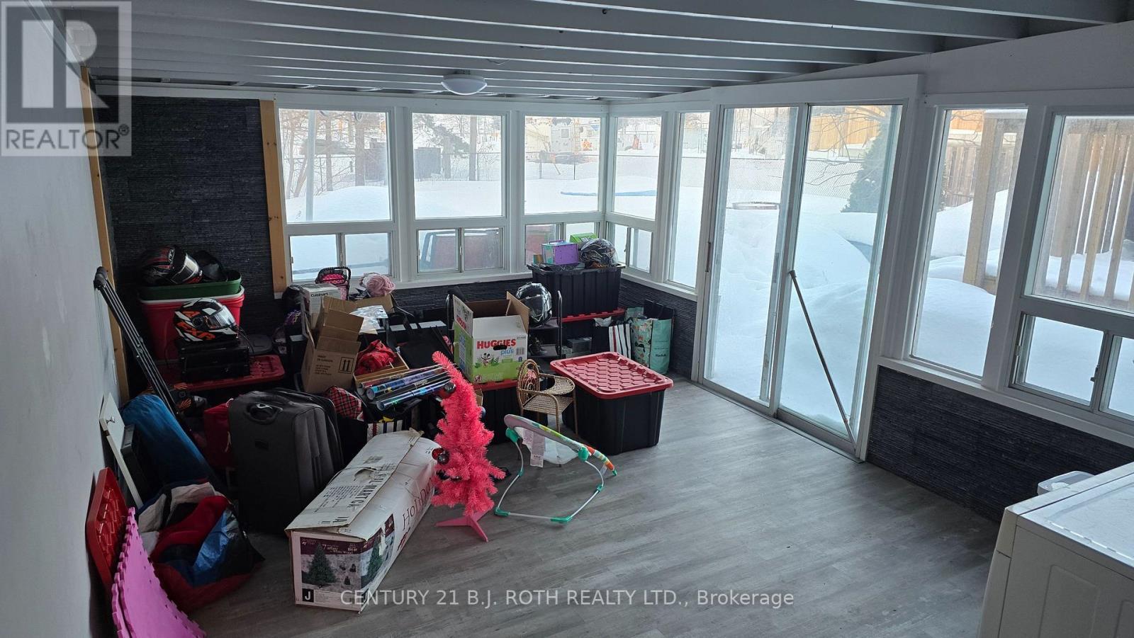 121 Cumberland Street, Barrie, ON - Indoor Photo Showing Other Room