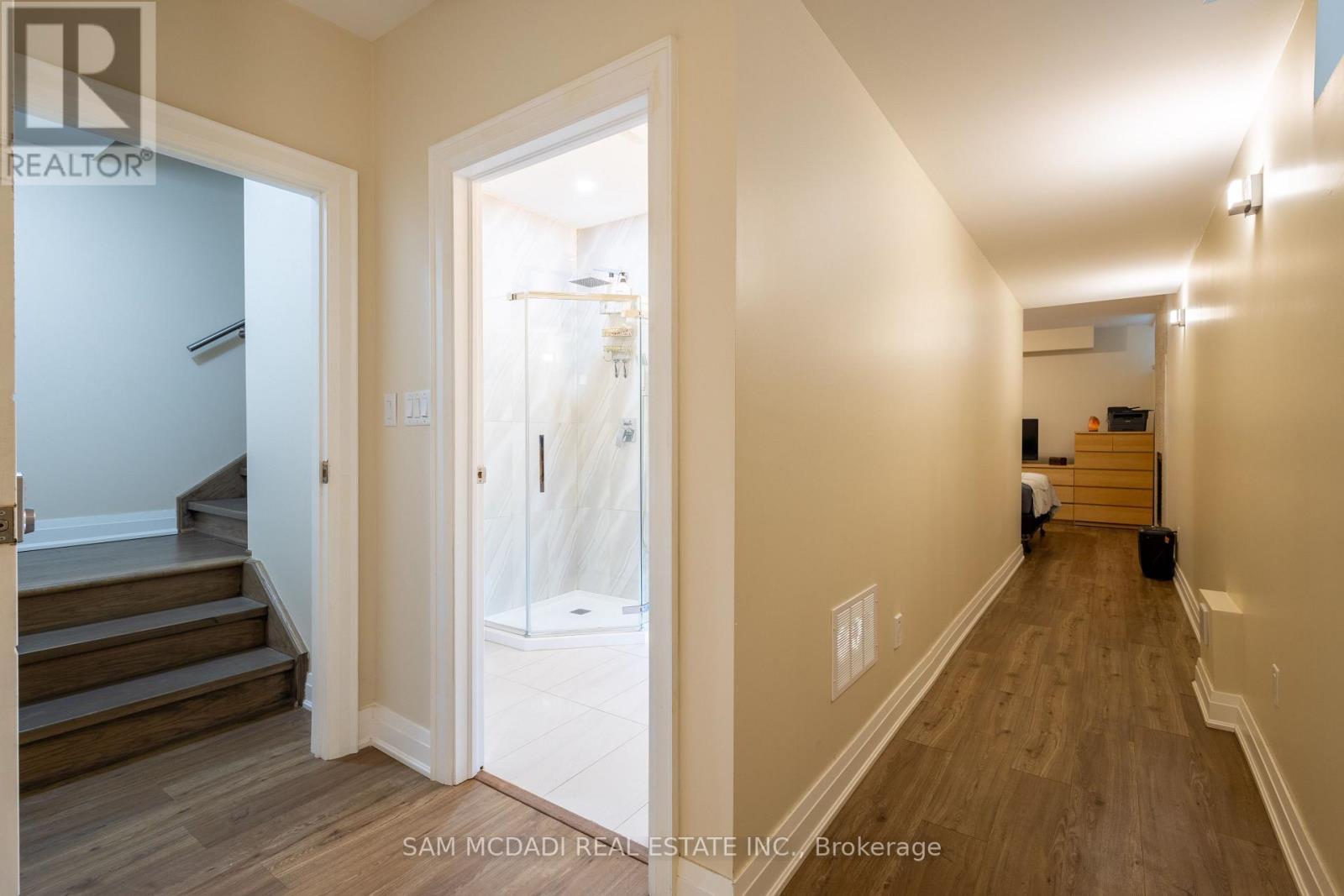 35A Broadview Avenue, Mississauga, ON - Indoor Photo Showing Other Room