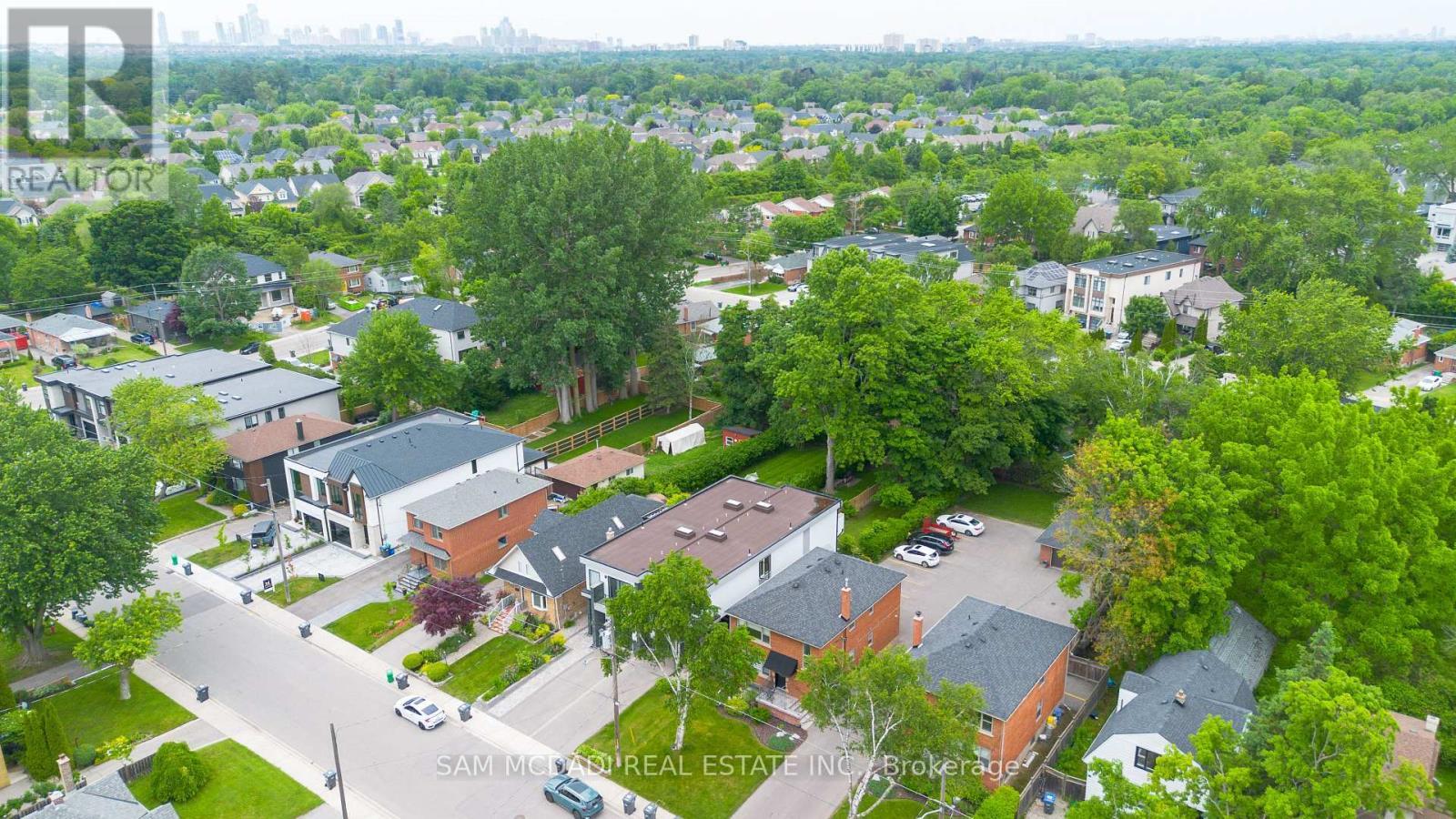 35A Broadview Avenue, Mississauga, ON - Outdoor With View
