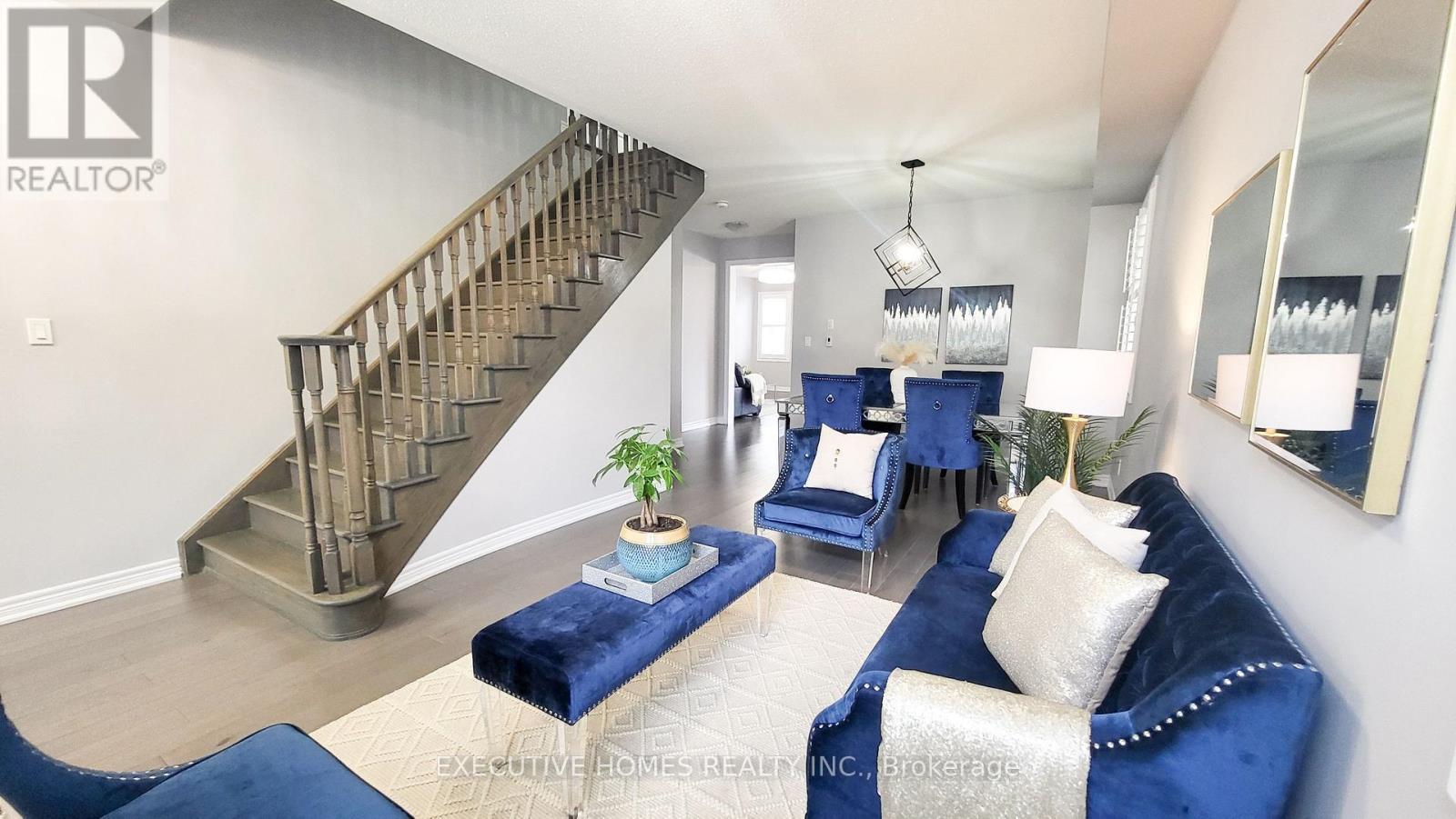 7 Spokanne Street, Brampton, ON - Indoor