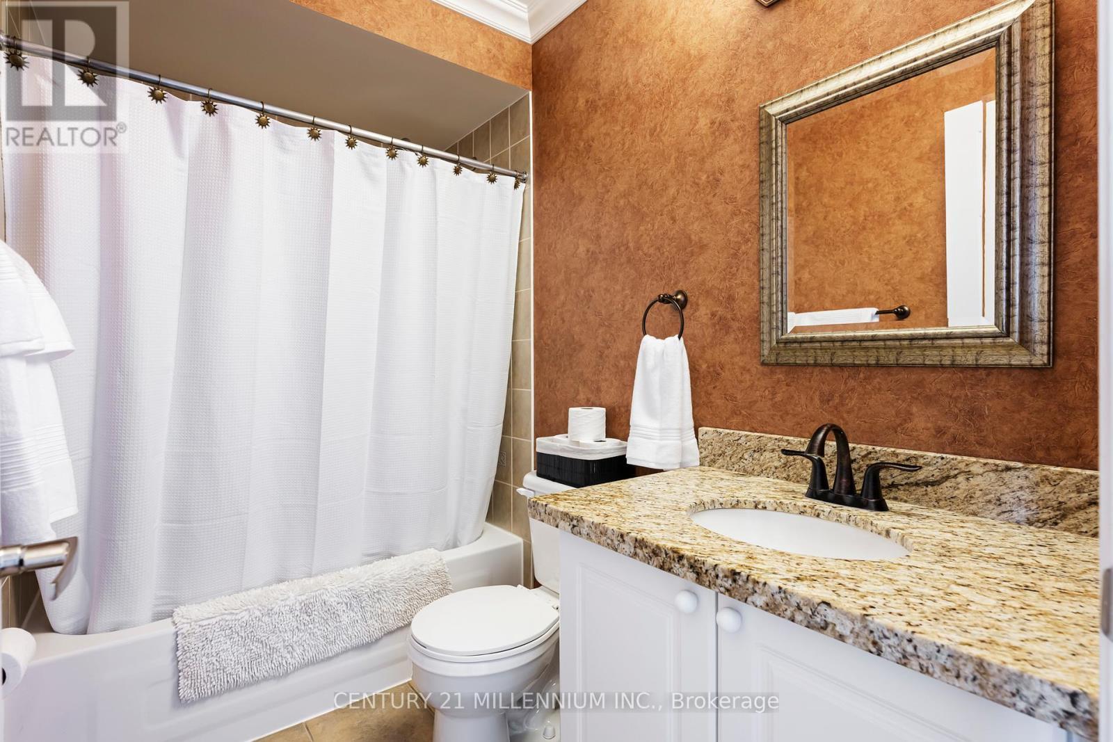 42 Rubysilver Drive, Brampton, ON - Indoor Photo Showing Bathroom