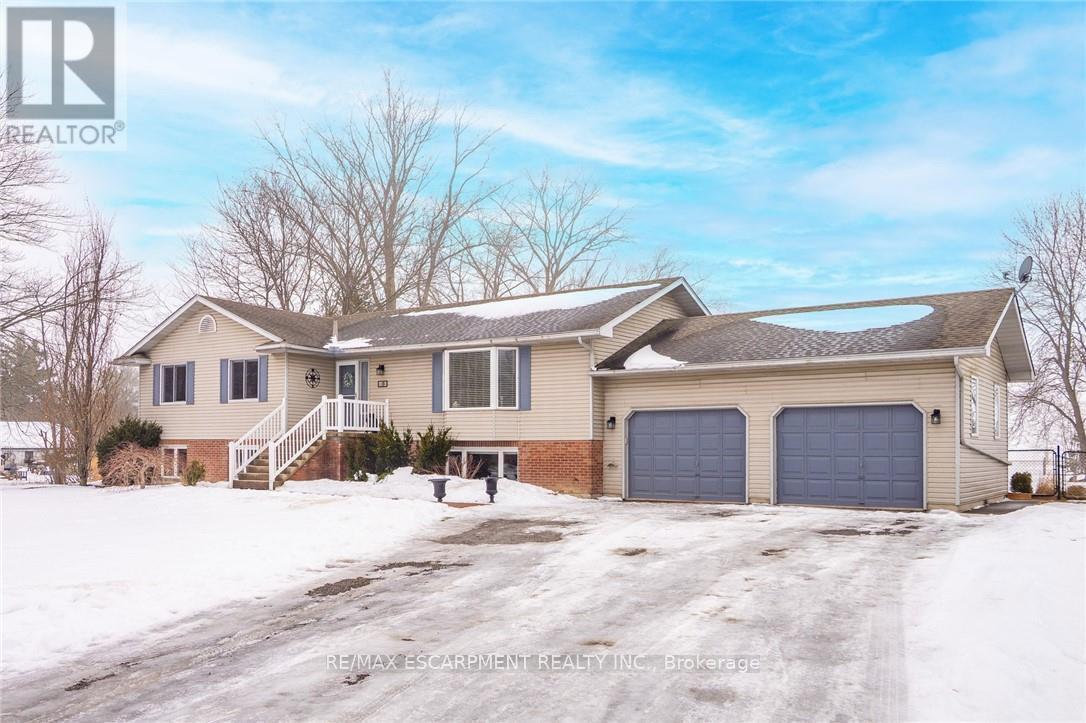 42004 Highway 3, Wainfleet, ON - Outdoor With Facade