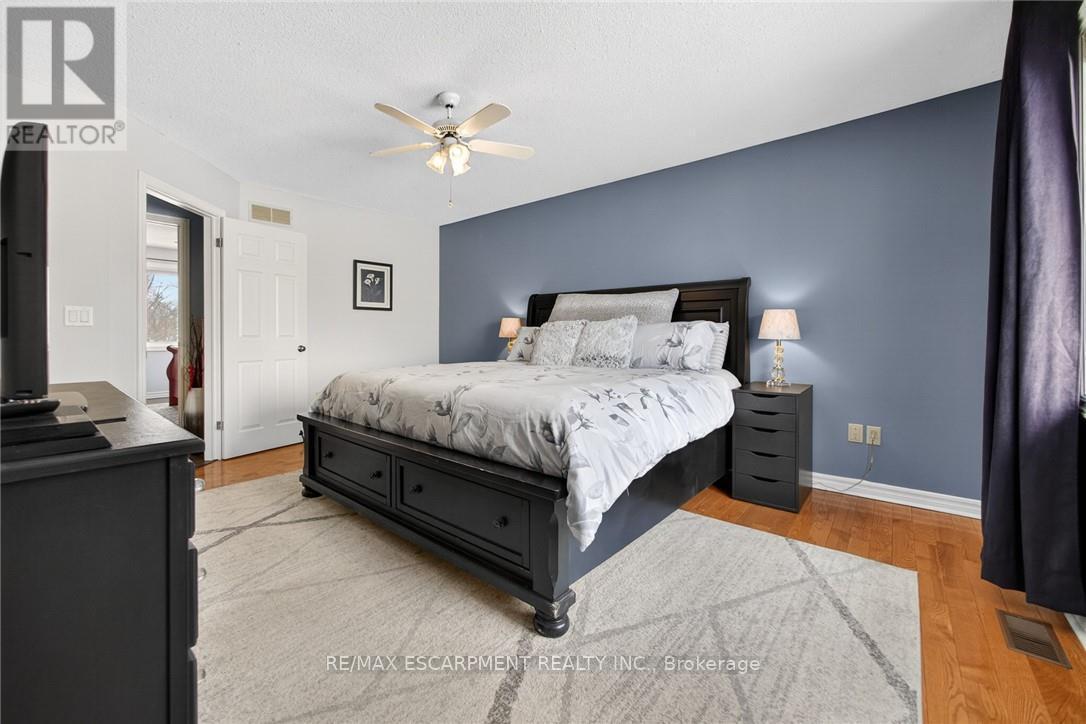 42004 Highway 3, Wainfleet, ON - Indoor Photo Showing Bedroom