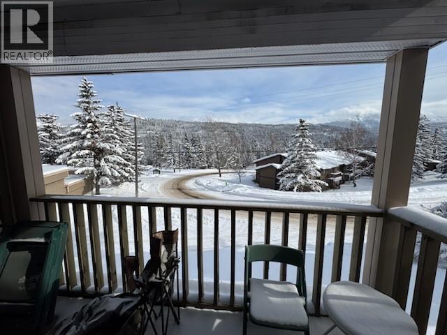 1335 Alpine Drive Unit# 209B, Elkford, BC - Outdoor With Balcony
