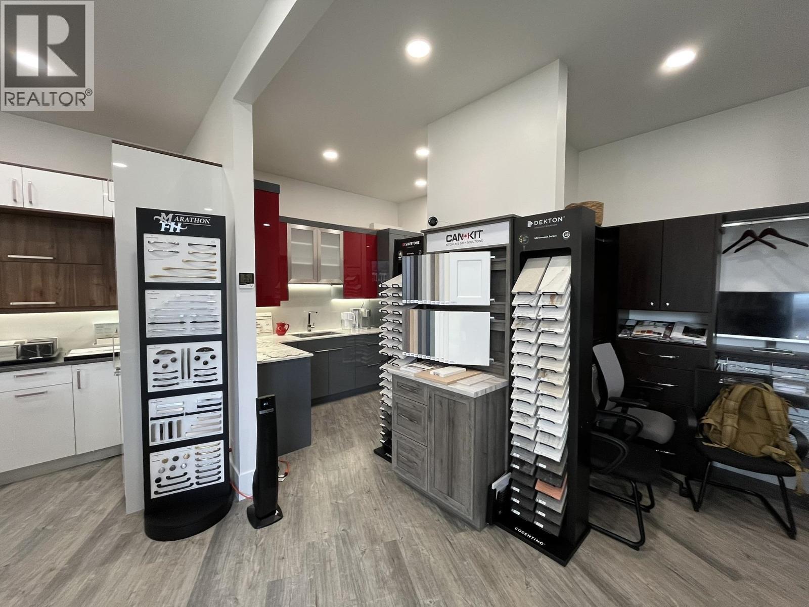 6 20214 Lougheed Highway, Maple Ridge, BC