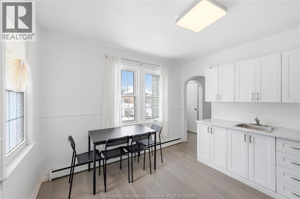 3396 Woodward Boulevard, Windsor, ON - Indoor